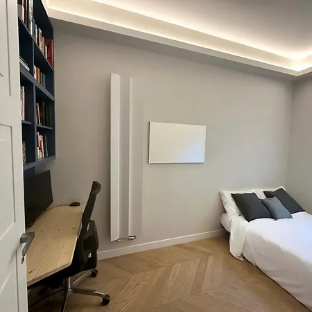 Giulia'S Corner Apartment Rome Exterior photo